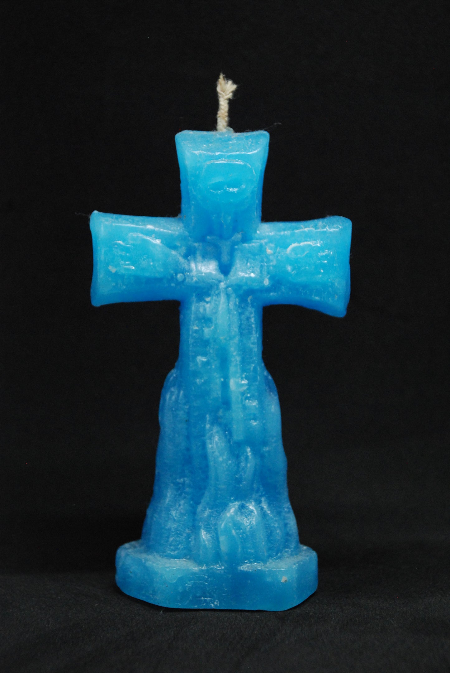 Cross candle